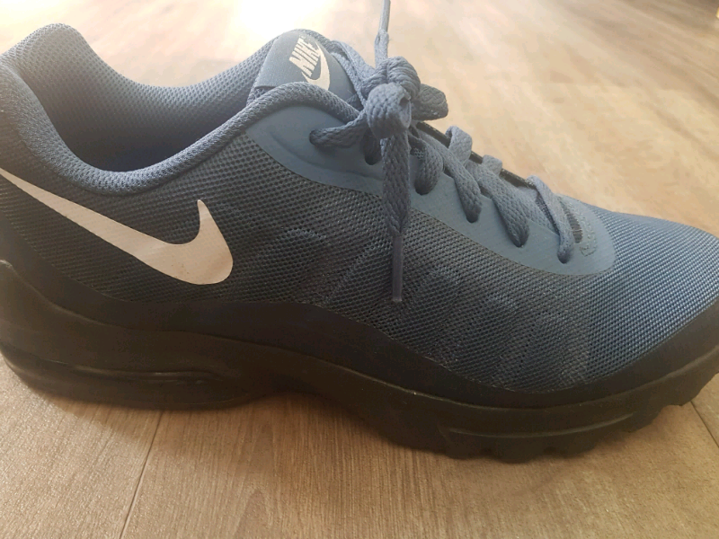gumtree nike trainers